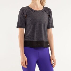 Lululemon Sun Runner short sleeve Shirt - Sz 4-6